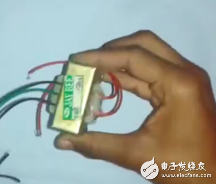 自制升壓器12v升220v