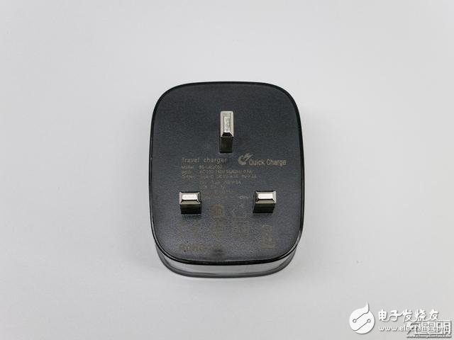 倍思BS-UKQC02 USB PD充電器拆解